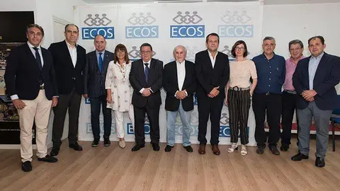 Foto de familia del nuevo Comit&eacute; Ejecutivo de ECOS