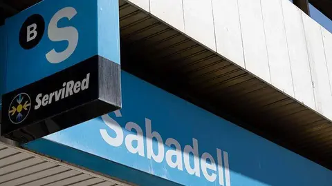 El Colegio de Mediadores de Seguros de Zaragoza respald&oacute; en mayo la reclamaci&oacute;n presentada por un particular contra esta entidad bancaria 
