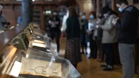 Esta colecci&oacute;n explica el concepto y la pr&aacute;ctica de la arquitectura escrita. Foto: Laura Trives