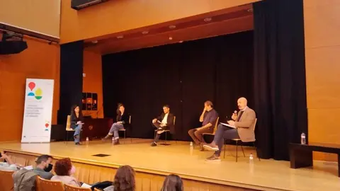 Estas jornadas van dirigidas a profesionales de entidades e instituciones que abordan la cultura como herramienta de transformaci&oacute;n