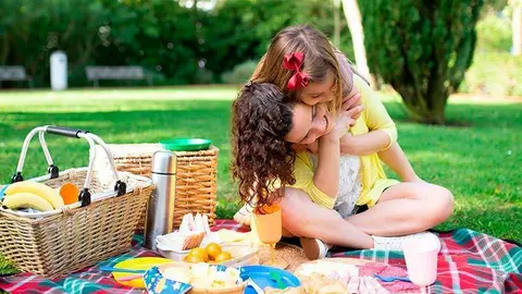 Ir a comer, de excursi&oacute;n, al cine, a un museo o a hacer deporte son algunos de los planes que se pueden hacer este D&iacute;a de la Madre