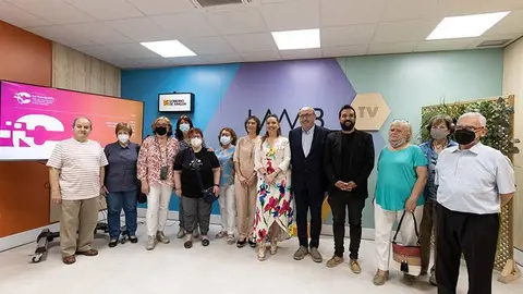 Los voluntarios de "La Compa&ntilde;&iacute;a" han estado en la presentaci&oacute;n del proyecto. FOTO: Laura Trives