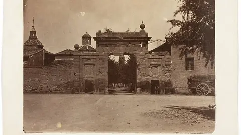 &ldquo;Puerta del Carmen en Zaragoza&rdquo;. ca. 1858. Museo Nacional del Prado