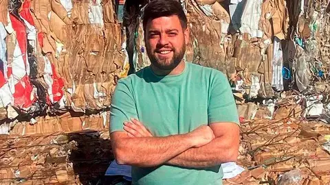 Ra&uacute;l Aramburo est&aacute; al frente de la empresa familiar Reciclaje de Residuos Calatayud
