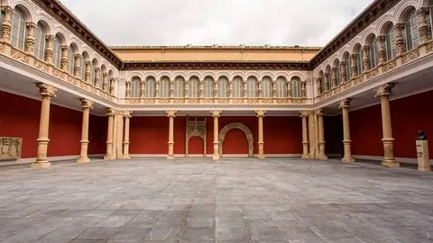 La Antigua Escuela de Arte parte como favorita para albergar la ampliaci&oacute;n del museo. 