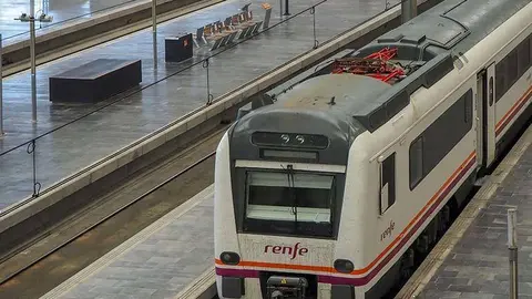 Hasta el 16 de noviembre estar&aacute; cortada la circulaci&oacute;n en el trayecto Hoya de Huesca-Ayerbe, mientras que hasta el 31 de agosto se ver&aacute; afectado el tr&aacute;fico ferroviario en el tramo Villanueva de G&aacute;llego-Zuera-Almud&eacute;var