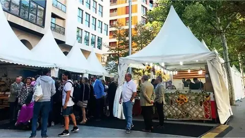 Casas regionales cuando estaban en la plaza de Arag&oacute;n