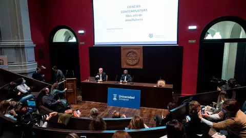 presentaci&oacute;n del primer congreso de ciencias contemplativas en Zaragoza