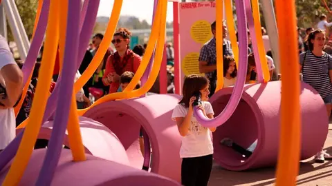 Ni&ntilde;os jugando en Expo R&iacute;o y Juego