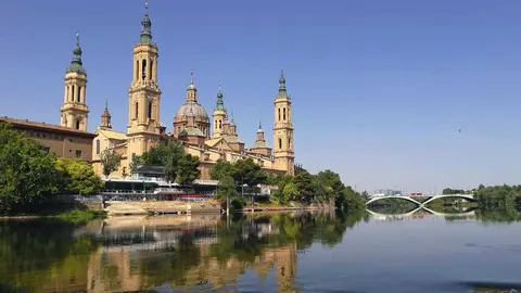 basilica del pilar de zaragoza