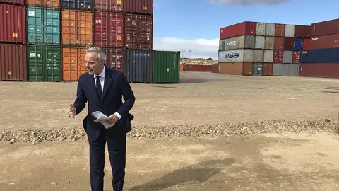 El alcalde de Zaragoza, Jorge Azc&oacute;n