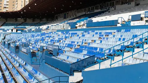 Grada del estadio de La Romareda