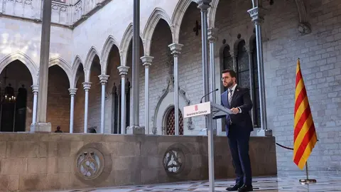 Pere Aragon&egrave;s en el Palau de la Generalitat
