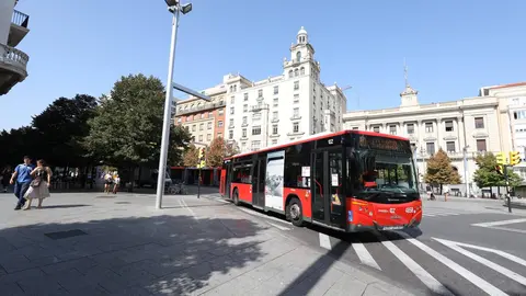 Los paros vuelven al bus urbano con franjas de dos horas tres veces al d&iacute;a