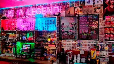 Estos bares zaragozanos cuentan con cientos de juegos "para dejar tu mundo atr&aacute;s" 