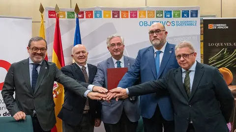 El Gobierno de Arag&oacute;n, la DPZ, la Feria de Zaragoza, la Federaci&oacute;n Espa&ntilde;ola de Enolog&iacute;a y la Asociaci&oacute;n Aragonesa de En&oacute;logos han firmado el convenio de colaboraci&oacute;n para la promoci&oacute;n del concurso VinEspa&ntilde;a