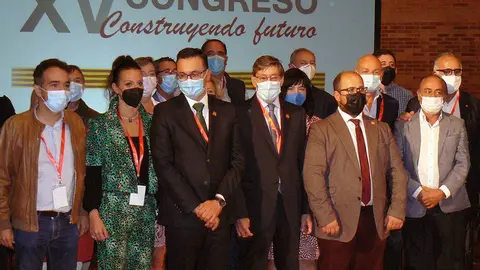 El juez da la raz&oacute;n parcialmente al sector cr&iacute;tico, encabezados por Xavier de Pedro