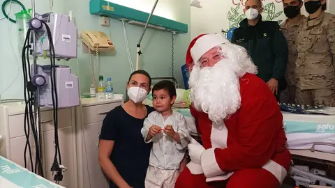 Para Mateo, Pap&aacute; Noel ha llegado justo el mismo d&iacute;a que cumpl&iacute;a tres a&ntilde;os, as&iacute; que el premio ha sido doble