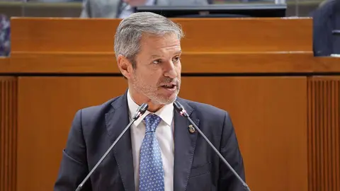 El l&iacute;der de Cs Arag&oacute;n ha cargado contra el transfuguismo y ha acusado al PP de no querer cerrar la puerta a Fern&aacute;ndez y Serrano
