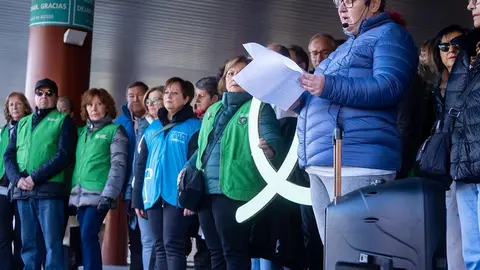 lectura manifiesto c&aacute;ncer en el hospital cl&iacute;nico 