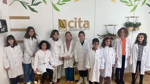 Ni&ntilde;os en el CITA