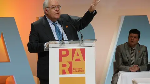La formaci&oacute;n iniciar&aacute; un expediente disciplinario y le desautoriza para que hable en nombre del Partido Aragon&eacute;s. Foto de archivo