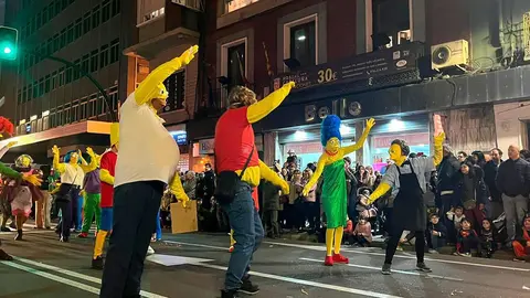 Los Simpsons desfilan por las calles de Zaragoza