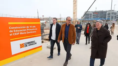 El consejero de Educaci&oacute;n del Gobierno de Arag&oacute;n, Felipe Faci, ha visitado este martes la zona 