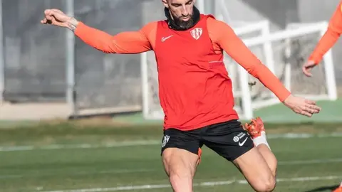 Marc Mateu ha comparecido ante los medios de comunicaci&oacute;n en la previa del partido ante el Racing de Santander