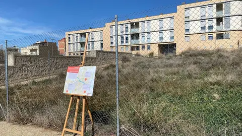 Solar en Valdefierro junto a la calle Mercurio