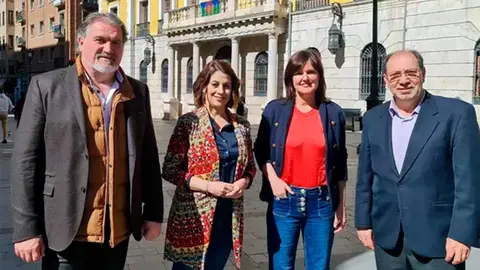Ambas partes han coincidido en se&ntilde;alar que se trata de &ldquo;una primera toma de contacto&rdquo; con &ldquo;buena sinton&iacute;a&rdquo;