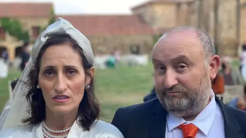 Laura G&oacute;mez-Lacueva, en un fotograma de la temporada 3 de "El pueblo"
