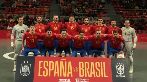 El combinado nacional trat&oacute; de plantar cara a la selecci&oacute;n brasile&ntilde;a, pero la calidad de los visitantes fue superior. Fotograf&iacute;a RFAF