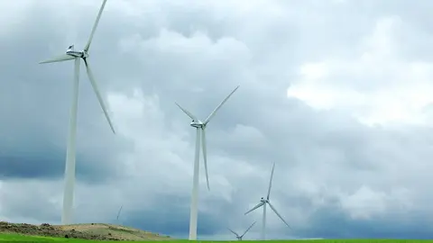 En total, son 12 parques e&oacute;licos y uno fotovoltaico los que Forestalia proyecta en las comarcas aragonesas de Campo de Belchite, Cuencas Mineras, Campo de Daroca y Jiloca