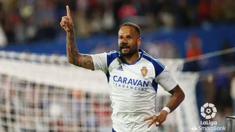 Beb&eacute; volvi&oacute; a destacar y marc&oacute; el gol para el Real Zaragoza. Fotograf&iacute;a: LaLiga.