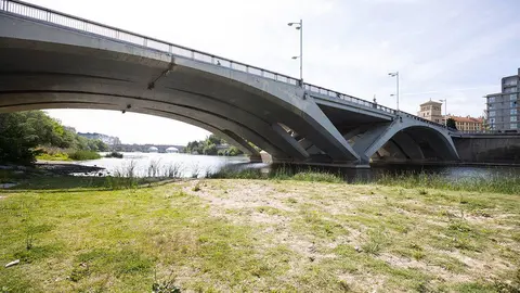 El Ebro se encuentra ya en una situaci&oacute;n l&iacute;mite a su paso por Zaragoza
