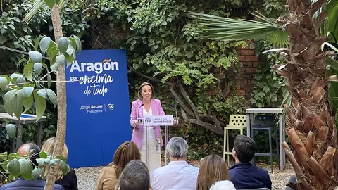 La secretaria general del PP Cuca Gamarra en un acto en Zaragoza con emprendedores y aut&oacute;nomos