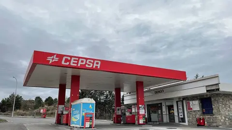 El ataque de ira de un joven en Huesca causa da&ntilde;os en una gasolinera por valor de 3.500 euros