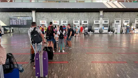 La formaci&oacute;n quiere promocionar el aeropuerto de la capital para que atraiga muchos m&aacute;s vuelos de diferentes pa&iacute;ses