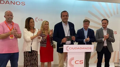 El partido naranja ha desaparecido tanto en el Ayuntamiento de Zaragoza como en el Gobierno de Arag&oacute;n tras perder los 12 diputados que atesoraba desde 2019 en las Cortes y los seis concejales en el Ayuntamiento.