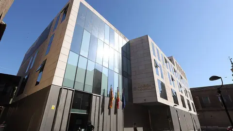 La Audiencia de Zaragoza ha reducido 23 condenas y ha excarcelado a tres agresores