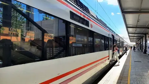 Estaci&oacute;n de tren