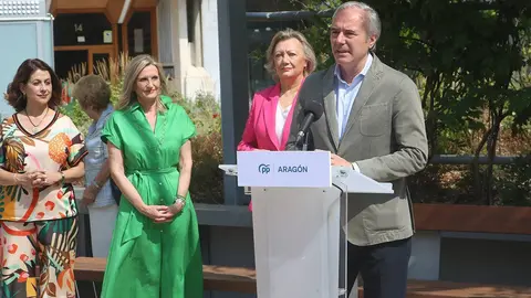 El l&iacute;der del PP aragon&eacute;s, Jorge Azc&oacute;n, ha liderado la presentaci&oacute;n de los candidatos