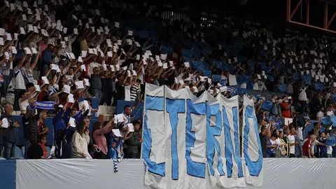 Hasta 17.500 abonados tiene ya el Real Zaragoza. Fotograf&iacute;a: Laura Trives.