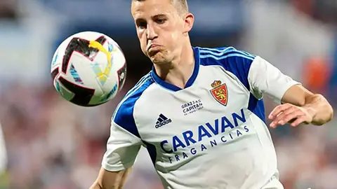 El club ha renovado al lateral izquierdo hasta 2025. Fotograf&iacute;a: LaLiga.