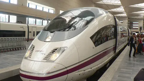 Renfe vende m&aacute;s de medio mill&oacute;n de billetes con la promoci&oacute;n para j&oacute;venes.