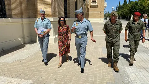 La ministra de Defensa en funciones, Margarita Robles, visita la Academia General Militar