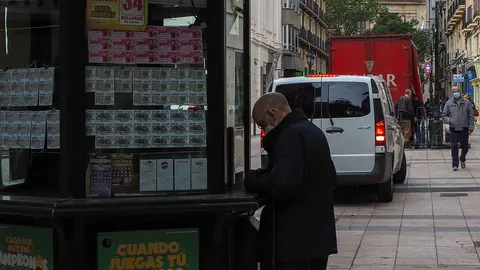 Puesto de venta de loter&iacute;a