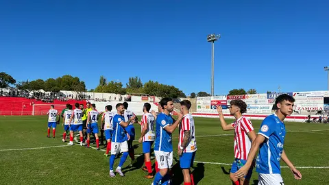 Imagen del Barbastro contra el Utebo