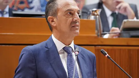 La oposici&oacute;n ha criticado la falta de coordinaci&oacute;n e informaci&oacute;n durante el brote. Foto: Cortes de Arag&oacute;n